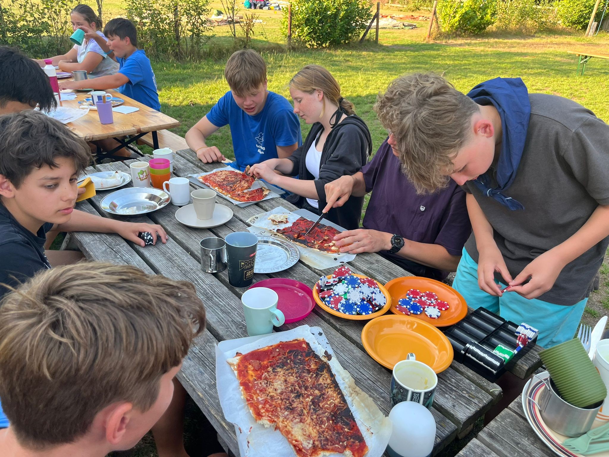 Scouts tijdens een avontuurlijke activiteit